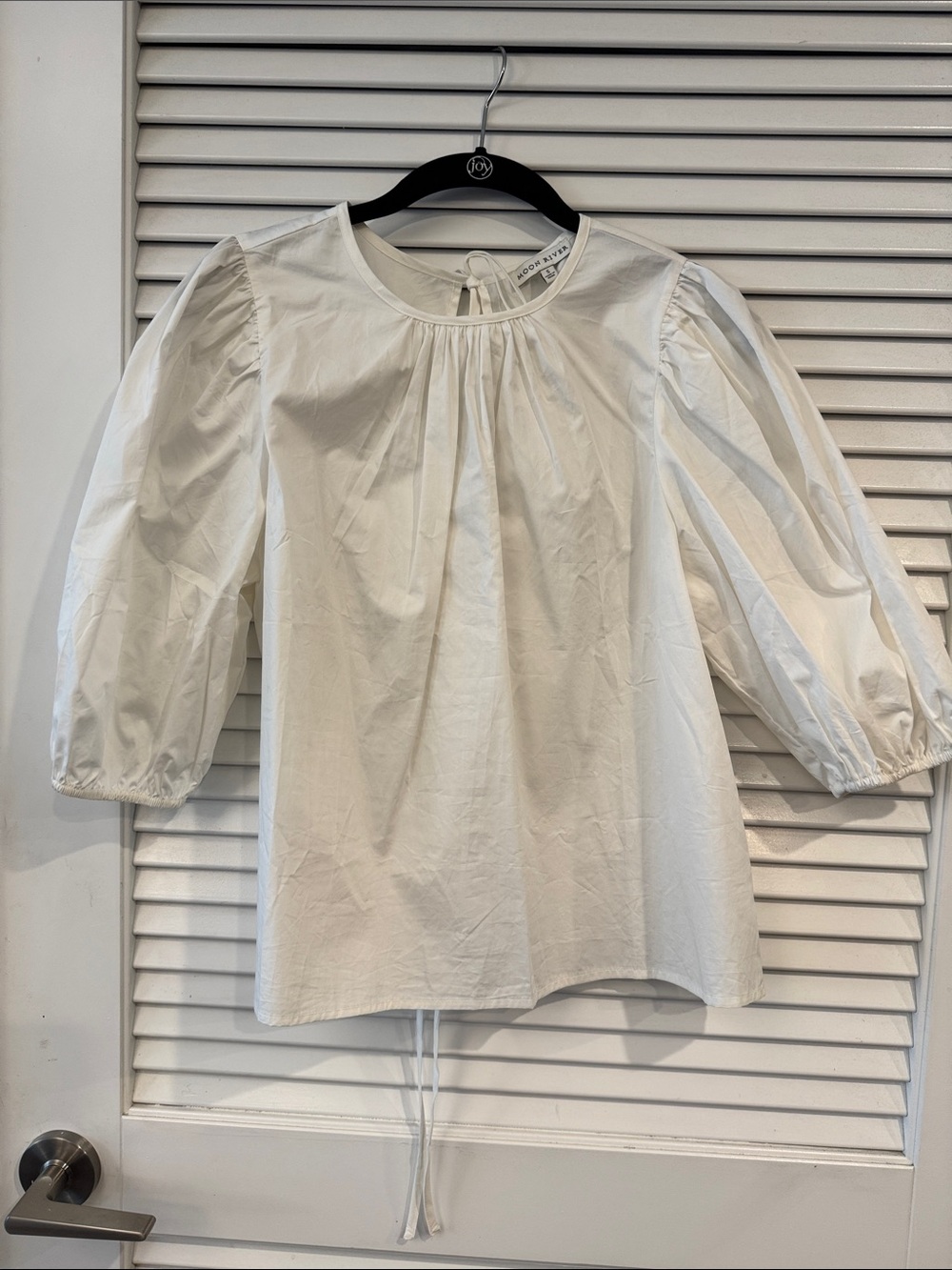 Moon River White Puff-Sleeve Peasant Blouse